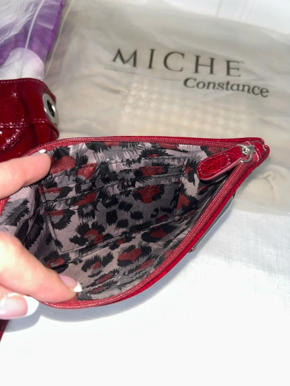 Miche Interchangeable bag Covers with Matching Wristlet Set of 4 - Picture 3 of 13